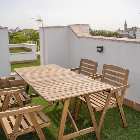 Apartmán Optimus Corazon De Triana Sevilla Exteriér fotografie