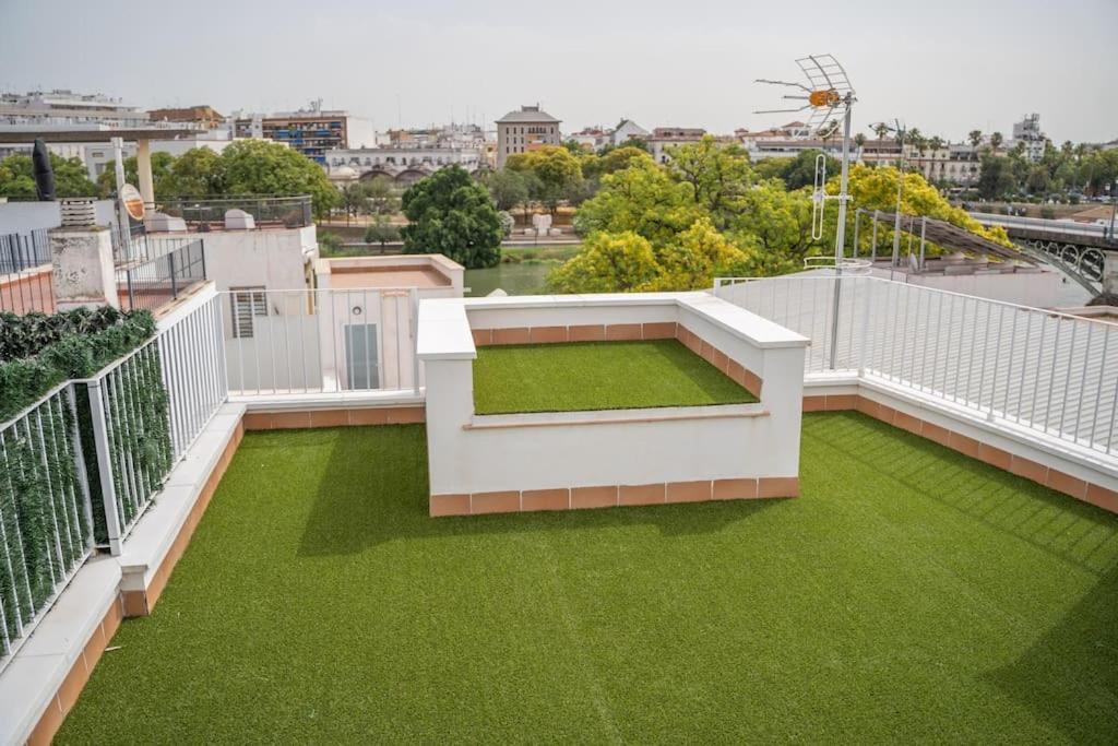 Apartmán Optimus Corazon De Triana Sevilla Exteriér fotografie