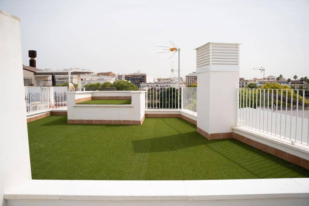 Apartmán Optimus Corazon De Triana Sevilla Exteriér fotografie