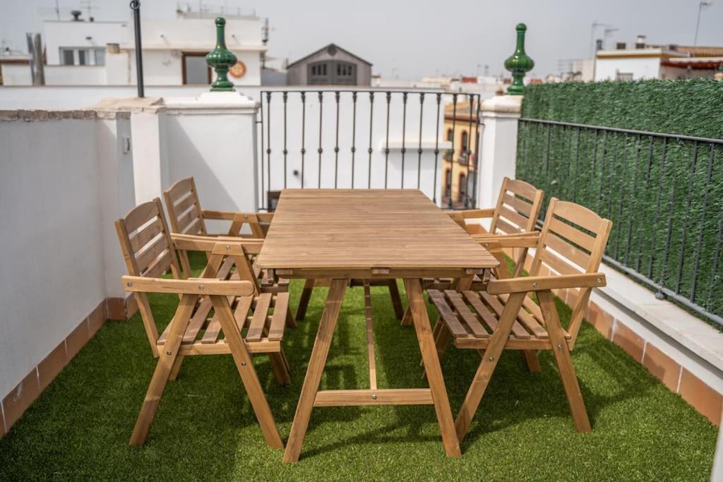 Apartmán Optimus Corazon De Triana Sevilla Exteriér fotografie